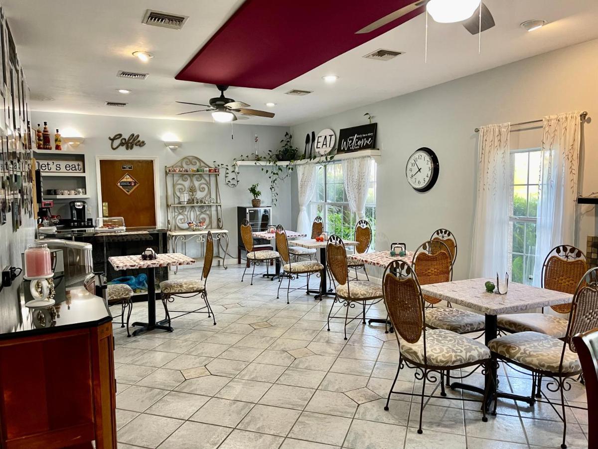 Saint Marks The Sweet Magnolia Inn מראה חיצוני תמונה
